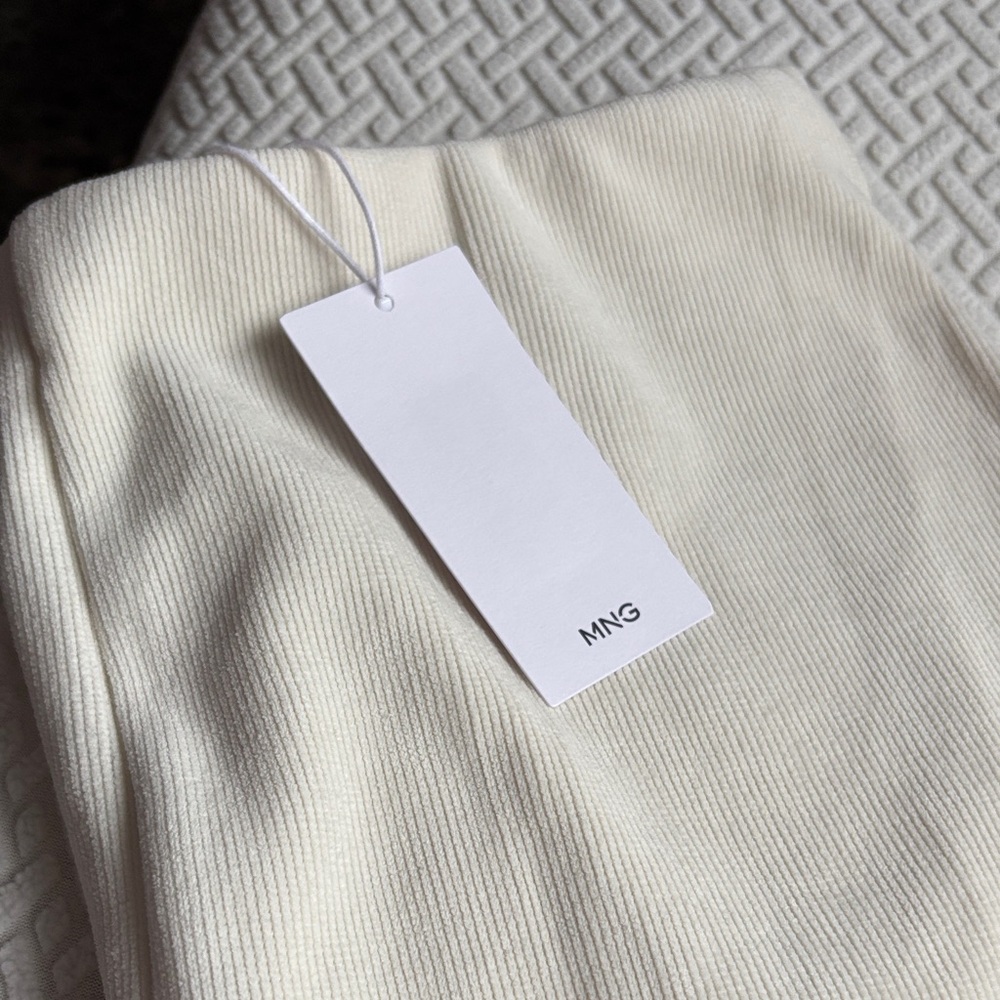 Mango Cream Ribbed Knit Panita Pants, new but dirt on pant - Picture 2 of 4